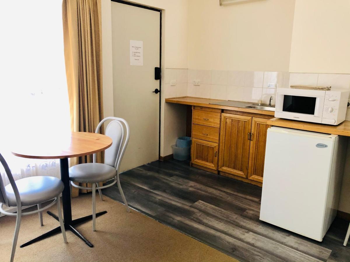 Bright Avenue Motor Inn Zewnętrze zdjęcie